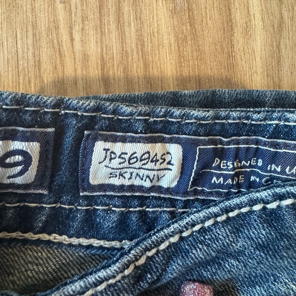 Miss Me Denim JP569452.  Sparkle size 29 - Picture 9 of 12